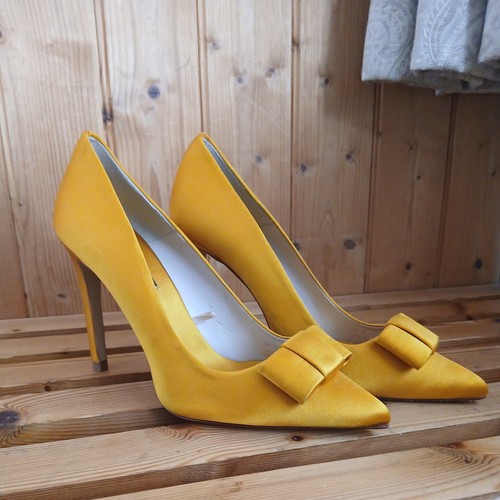 Zara women satin yellow - zara,