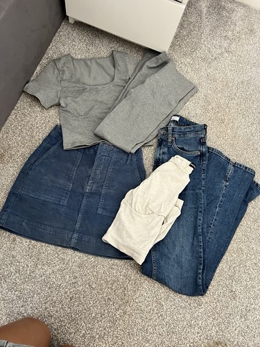 Women clothes bundle - women's, size