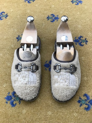 Gucci north face slipper - gucci,