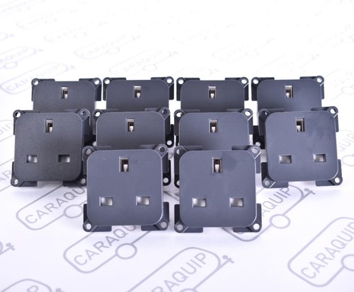 Line 230v socket 13a 3 - x,