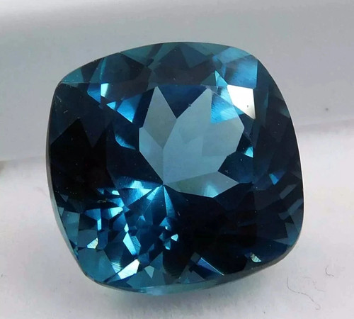 Natural montana blue - 8, ct+