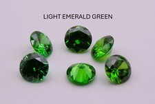 Light emerald green round - emerald,