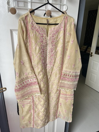 Cream lemon color beechtree - cream, /