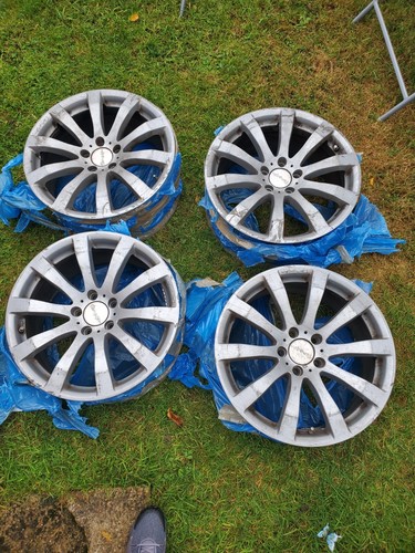 Alloy wheels - alloy,