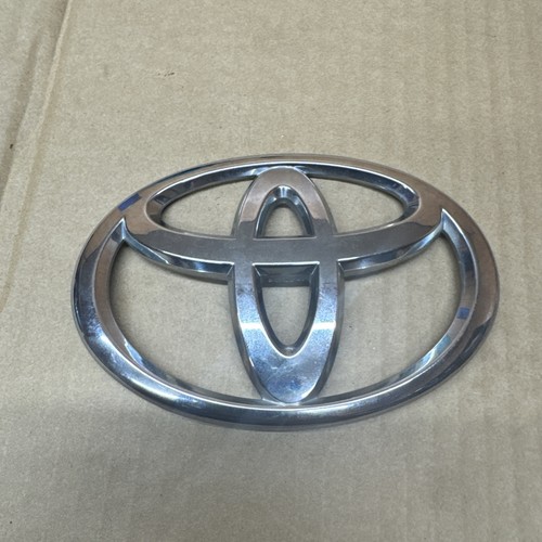2006 2011 toyota yaris - toyota, rear