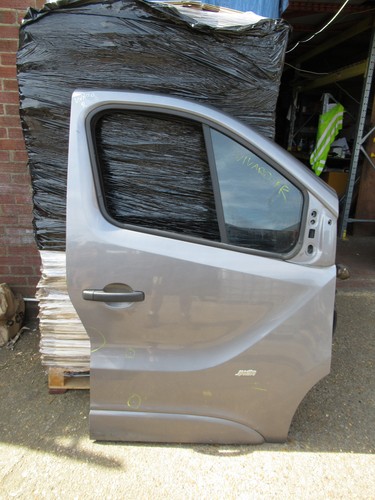 2015 vauxhall vivaro 2700 - vivaro,