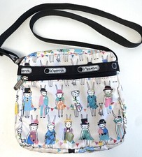 Lesportsac Cleo Crossbody Hobo Vaudeville Fifi Lapin Bag EUC 8”x8” X 1” 19”drop