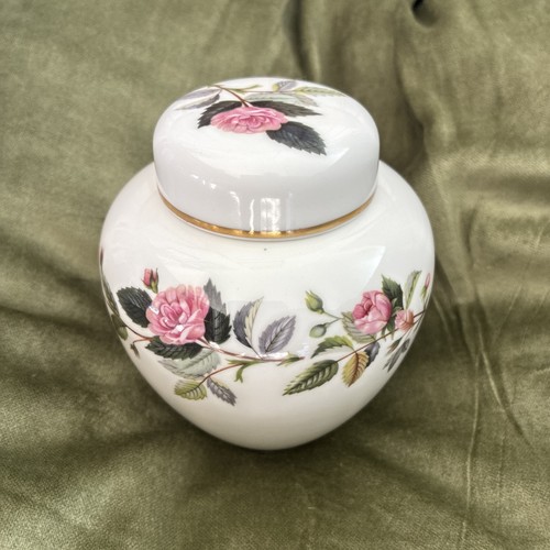 Wedgwood hathaway rose - -,