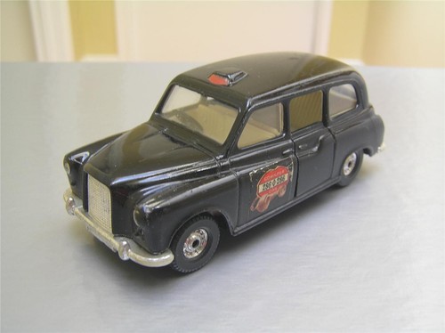 Corgi toys austin london taxi - toys,