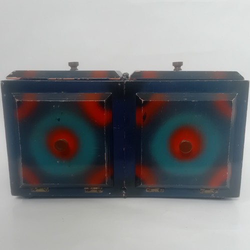 Unusual british die - unusual,