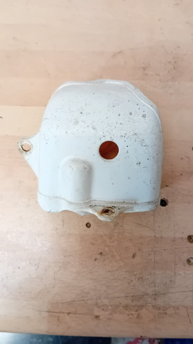 Suzuki fa50 oil pump cover - suzuki,