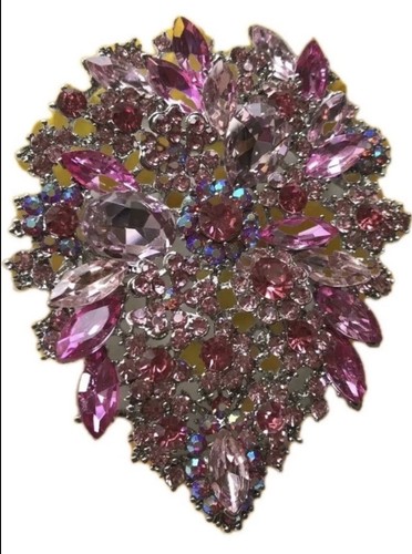 Brooches pins costume - &,