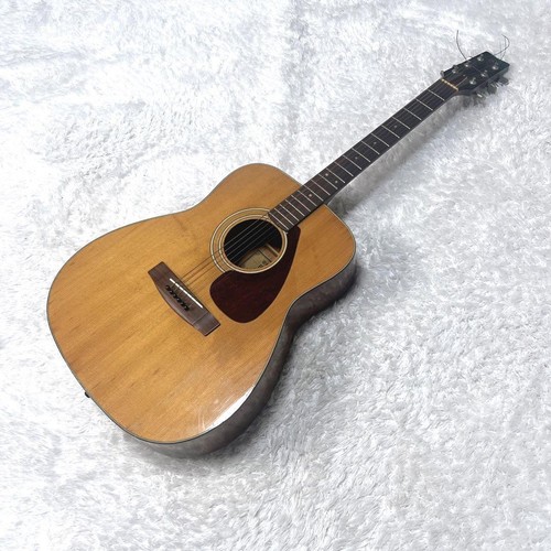 Yamaha 200 acoustic - fg-200,