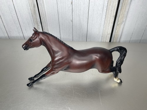 Vtg peter stone jumping horse - stone,
