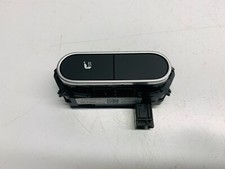 MERCEDES-BENZ CLA200 HEATED