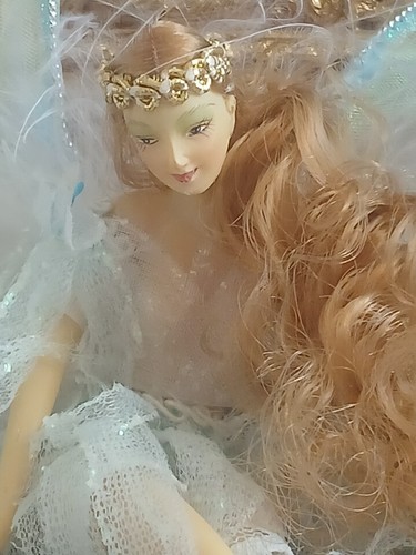Exquisite porcelin dolls - exquisite,