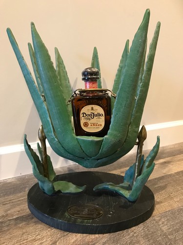 Don julio tequila metal bottle - tequila,