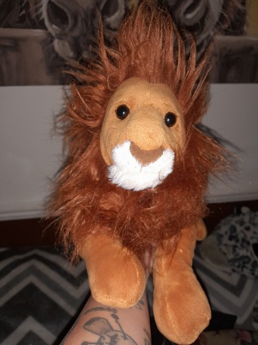 Lion plush layimg soft toy - layimg,