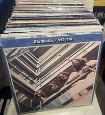 SUPERB JOB LOT VINYL APPROX 100  BEATLES/ DYLAN/ JACKSON/ QUEEN/ POGUES / ETC