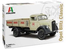 Italeri 1/24 3960 Opel Blitz