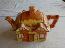 Vintage 1960s YE OLD ENGLISH COTTAGE TEAPOT PRICE KENSINGTON WARE