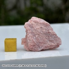 Genuine petalite lithium ore crystal for spiritual healing and mineral therapy