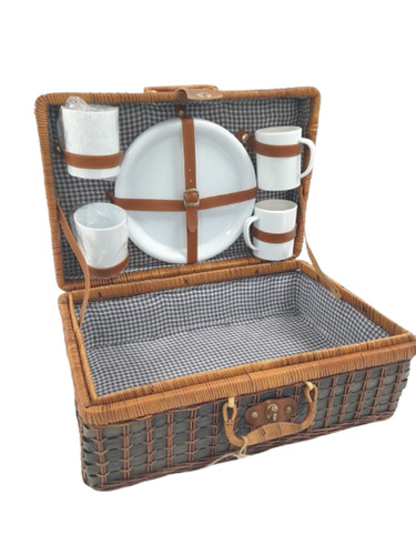 Vintage style wicker picnic - vintage,