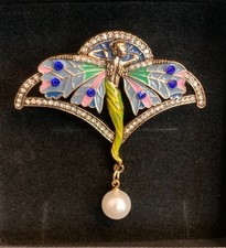 ART NOUVEAU FAIRY BROOCH WITH