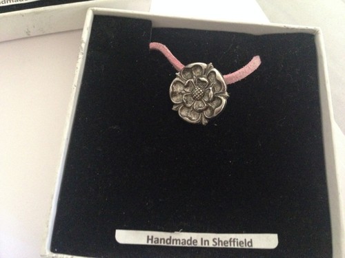 Tudor rose rpin pewter - tudor,