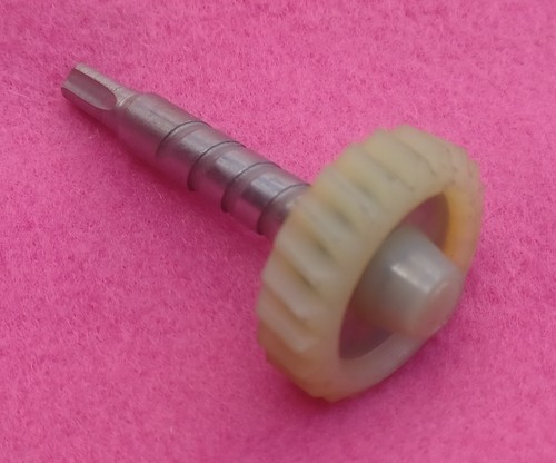 Ford speedo drive - speedo, gear