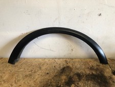 VOLVO C30 D DRIVE FRONT RIGHT  MK1 (MK) 2006-12  ARCH MOULDING TRIM