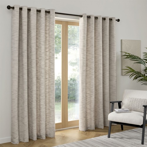 Eyelet curtains 100 - eyelet, polyester