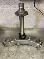 Suzuki GSXR600 bottom yoke