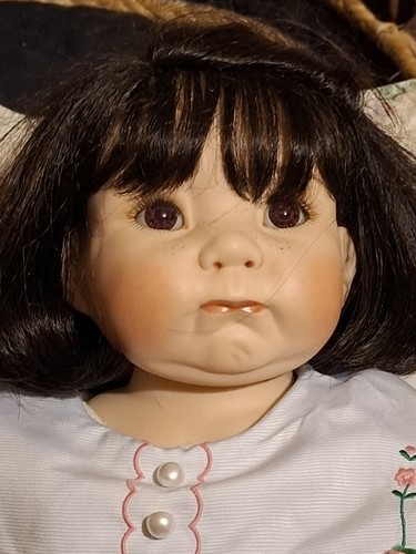 Winnie cindy marchener - 'winnie',