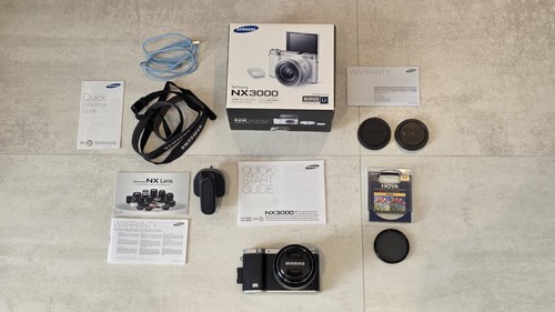 Excellent boxed samsung - excellent/boxed, nx3000