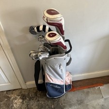SUPERB LADIES SET OF YONEX