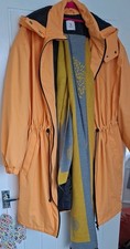 Size 20 Raincoat ❤️
