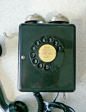 WEIDMANN 4259 - VINTAGE SWISS BAKELITE WALL PHONE - 1954 - EXCELLENT - CONVERTED