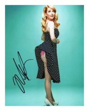MELISSA RAUCH AUTOGRAPHED