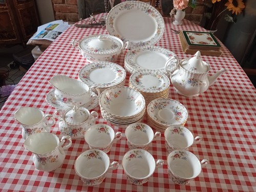 Royal albert bone china - albert,