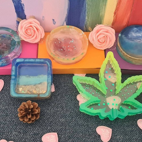 Handmade resin ashtray