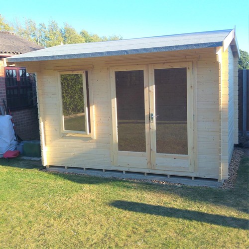 Marlborough log cabin - marlborough,