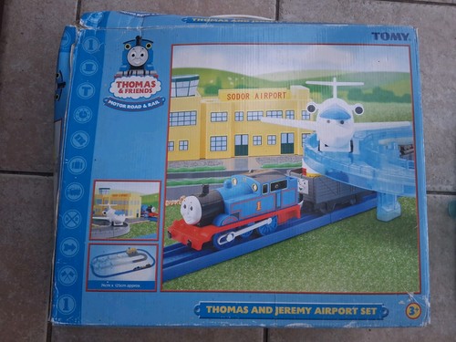 Thomas trackmaster tomy - thomas,