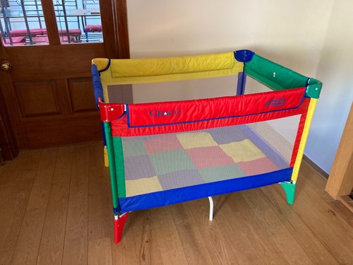 Graco travel cot play - cot, pen