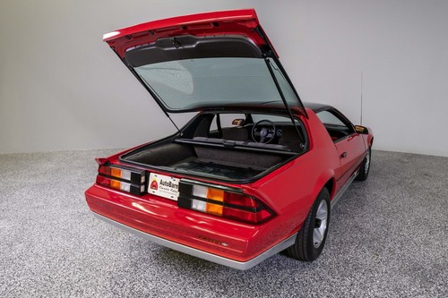 1984 chevrolet camaro z28 rear - chevrolet,
