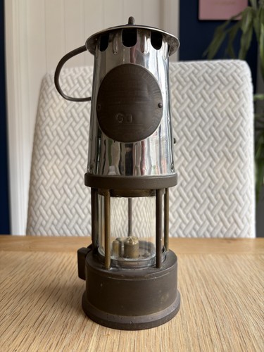 Vintage protector type 6rs - protector,