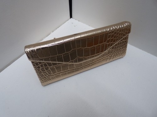 Primark pretty gold