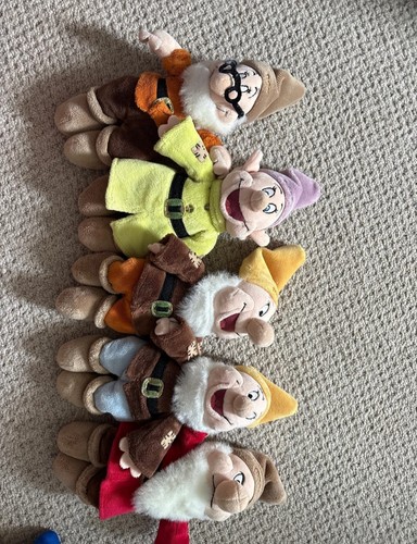 Vintage disney store seven - disney,