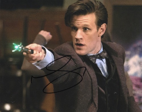 Matt smith signed photo who - matt,