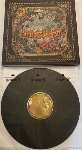 Panic the disco - disco, pretty